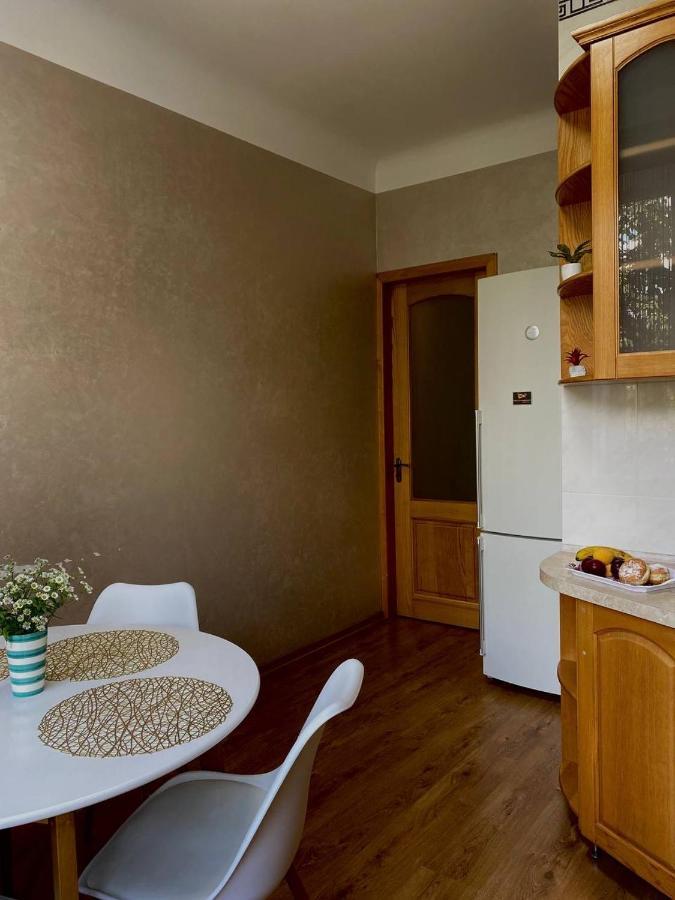 Babylon Apartments On Soborna 2Rooms Rivne Exterior photo
